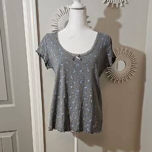 Torrid Gray and Blue Floral Short Sleeve Tee